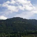 Kitzhome Apartman *