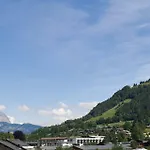 Kitzhome *